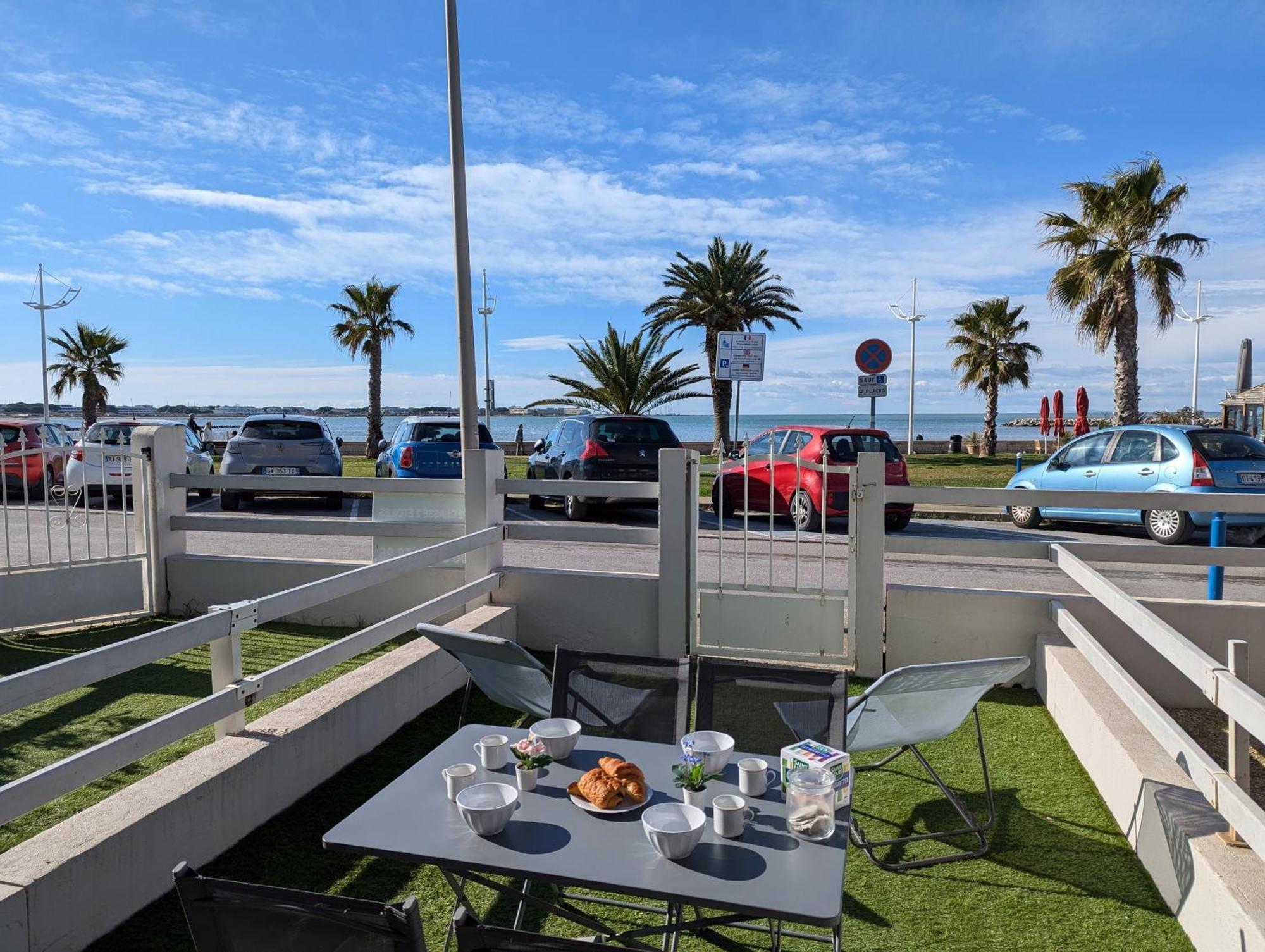 Sol-Y-Days Goeland, Appartement Avec Terrasse Front De Mer Et Place De Parking En Centre-Ville เลอ โกร-ดู-รัว ภายนอก รูปภาพ