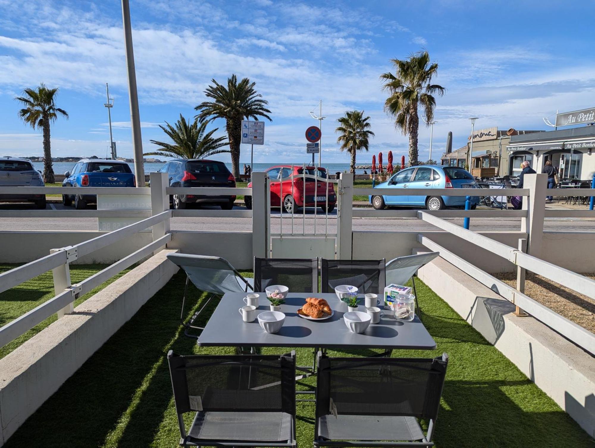 Sol-Y-Days Goeland, Appartement Avec Terrasse Front De Mer Et Place De Parking En Centre-Ville เลอ โกร-ดู-รัว ภายนอก รูปภาพ